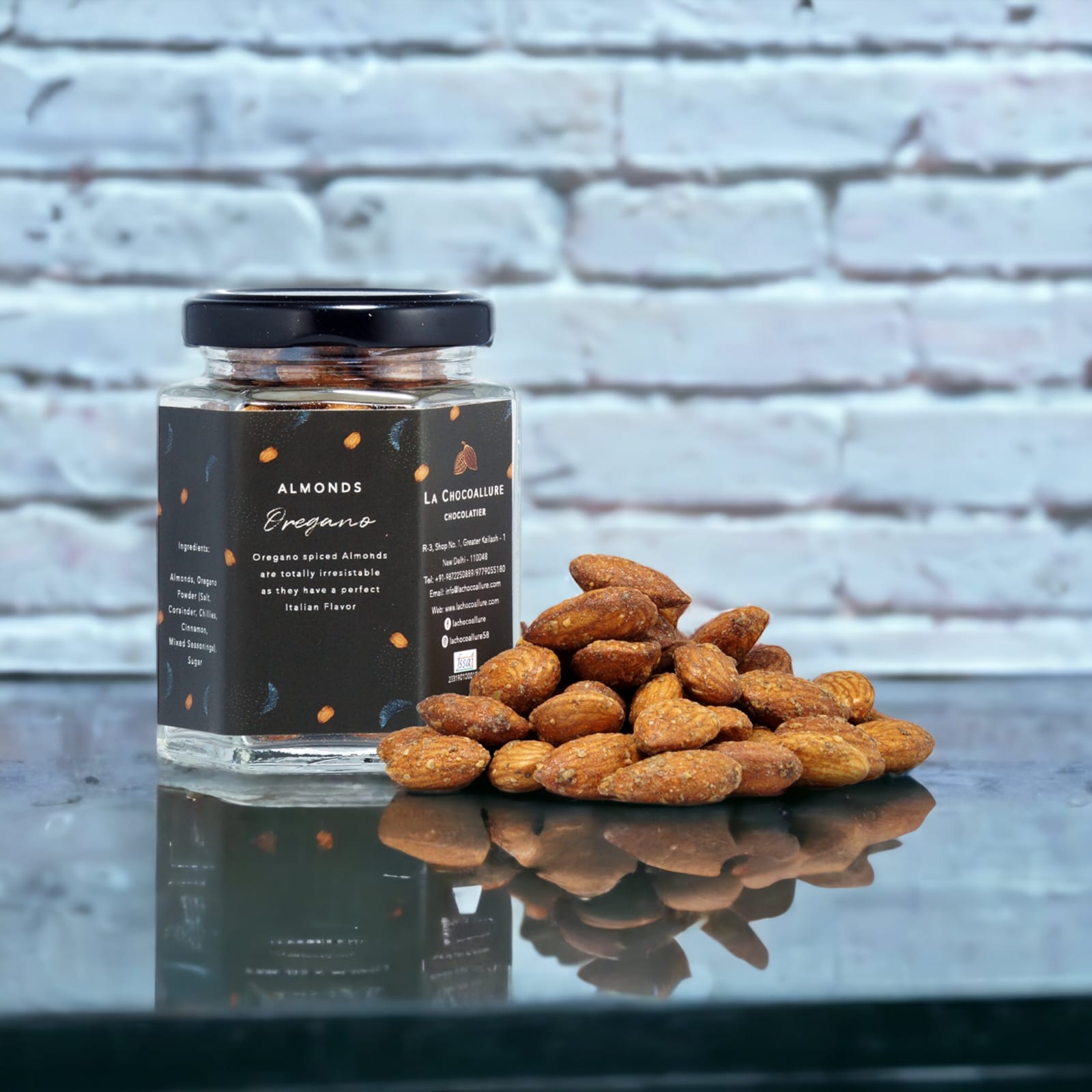 La Chocoallure Oregano Almonds: Crunchy Gourmet Delight (100 gms)